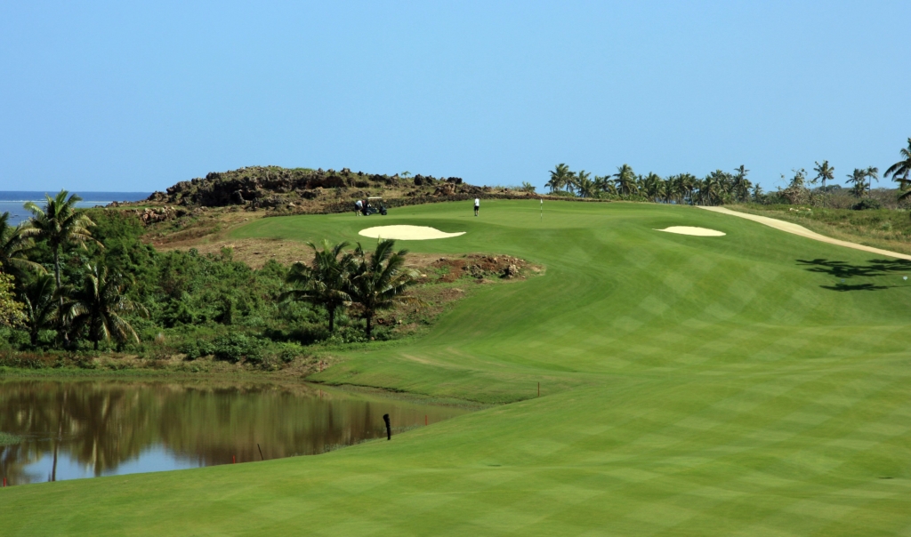Natadola-Bay,-Fiji---Hole14